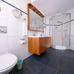 Haus Am Lakefront On Thun Self Check-in Digital Reception Hotel