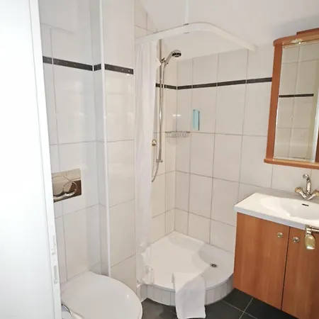 Haus Am Lakefront On Thun Self Check-in Digital Reception