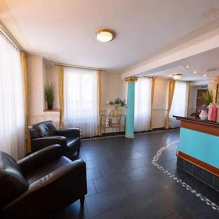 Haus Am Hotel *