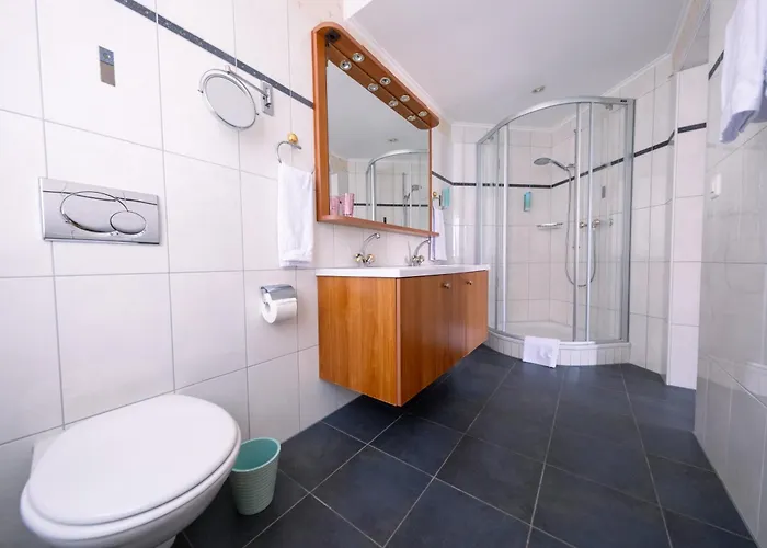 Haus Am Lakefront On Thun Self Check-in Digital Reception Szálloda