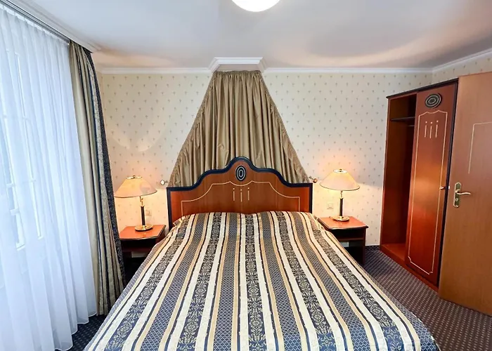 Haus Am Lakefront On Thun Self Check-in Digital Reception Hotel *